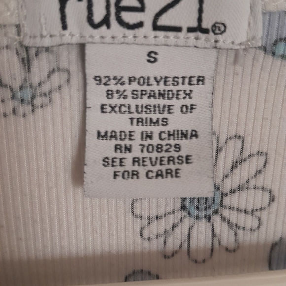 Rue21 Mushroom and Flower top - Picture 2 of 7